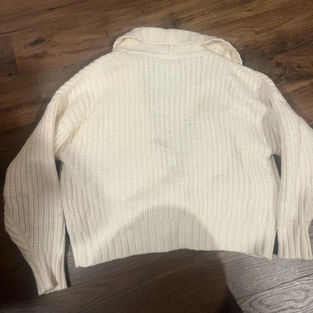 Women's Cream Shawl Collar Cropped Knit Sweater